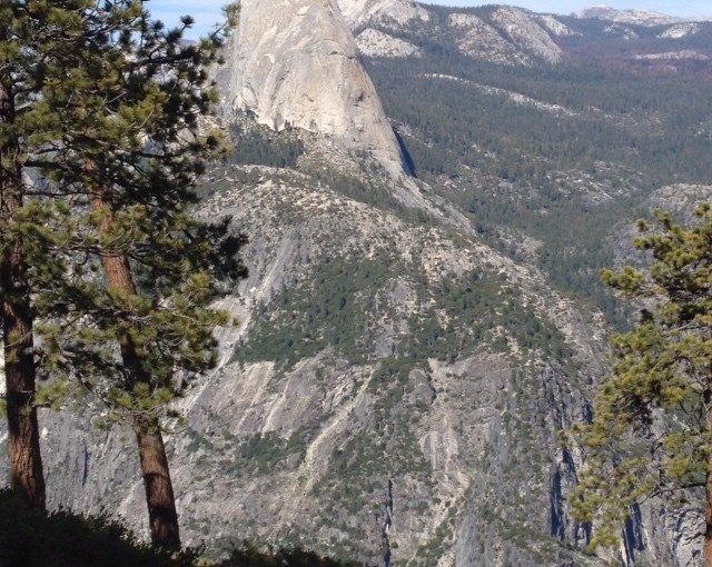 A short video of upper and lower Yosemite Falls.