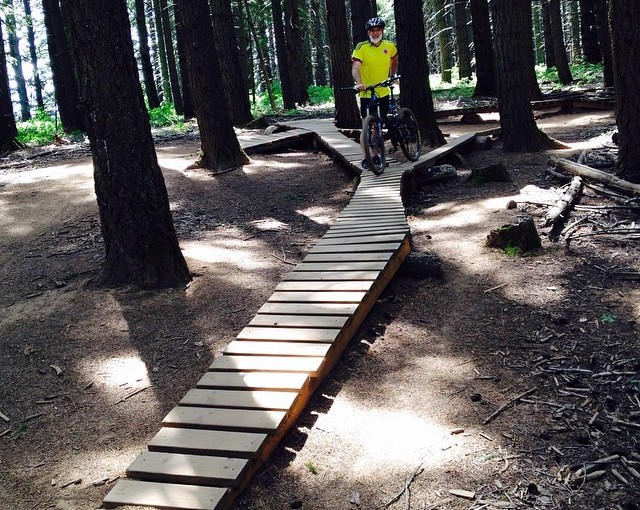 Rented and rode Post Canyon. Great trails with lots of bridges, jumps, pump tracks and more.